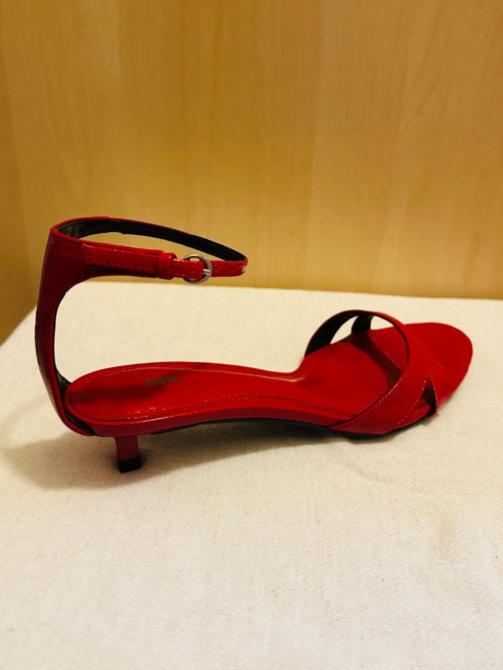 ZARA LEATHER ANKLE STRAP SANDALS - RED size 36 / 6 - Picture 2 of 12